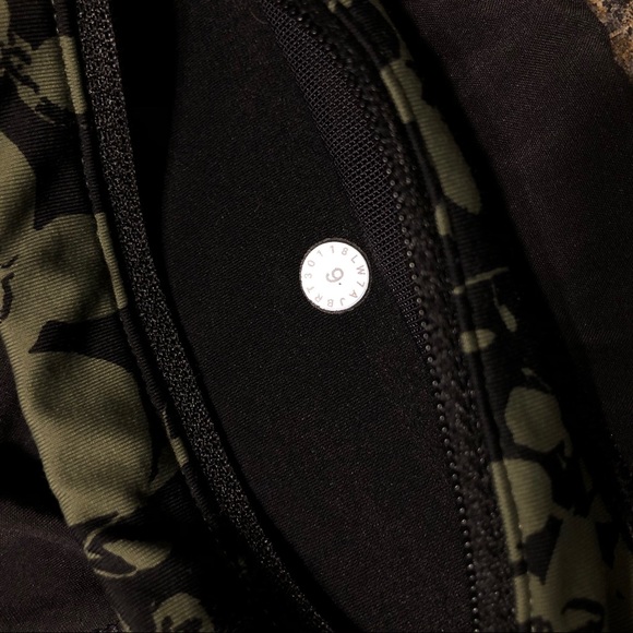 lululemon Speed Up short - Picture 6 of 7